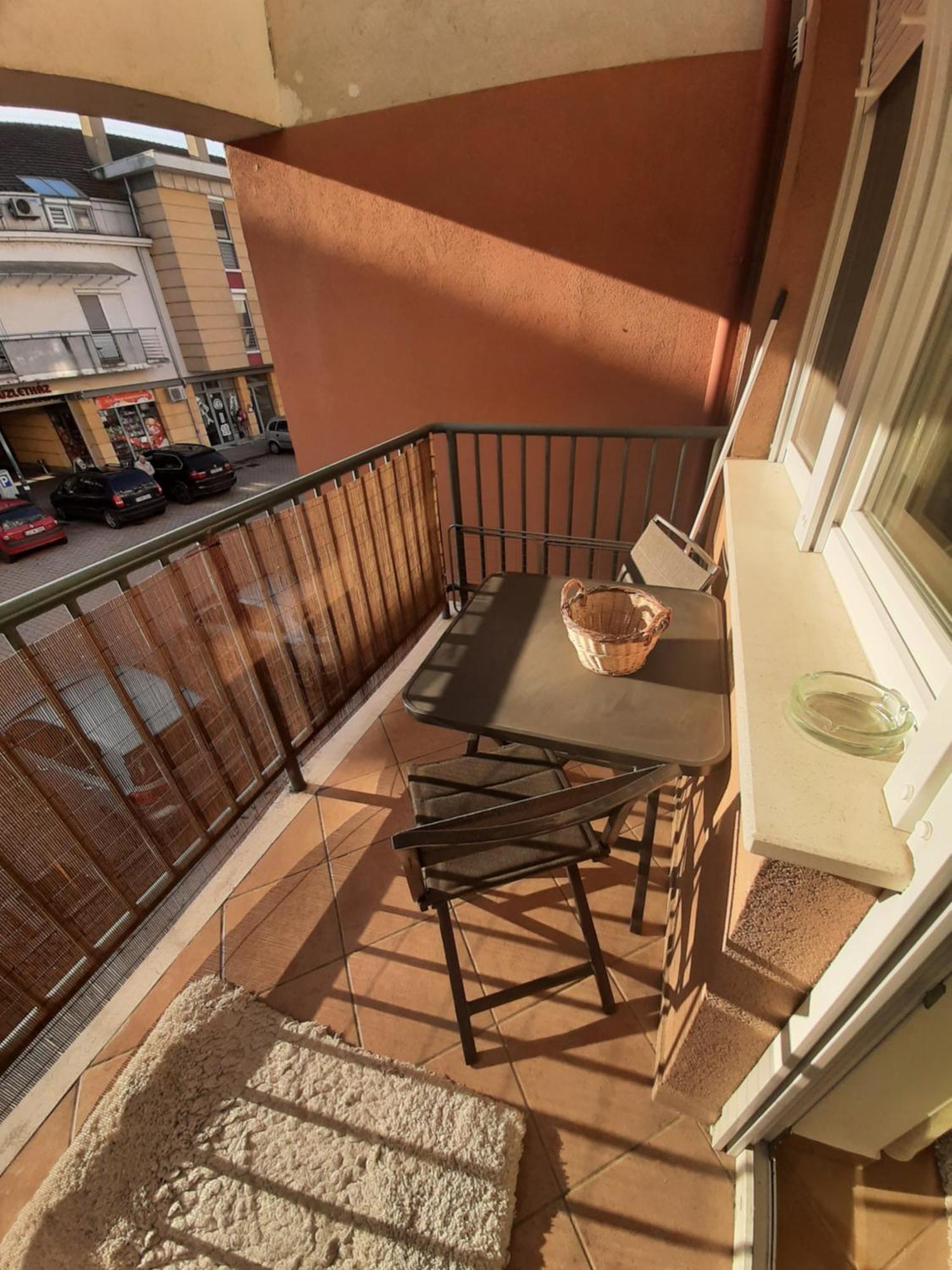 Boroka 3 Apartman Hajdúszoboszló Exteriör bild